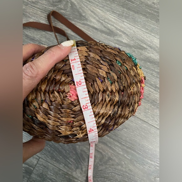 Colorful Woven Straw Small Summer Crossbody Basket Handbag Made in Philippines - Picture 9 of 13